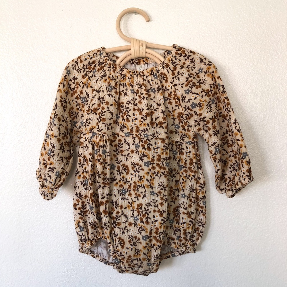 Rylee and cru floral bubble romper